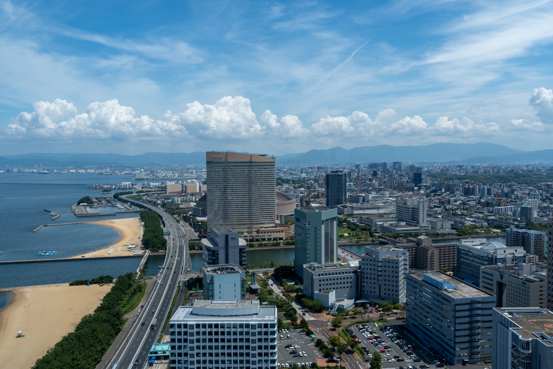 福岡の街並み